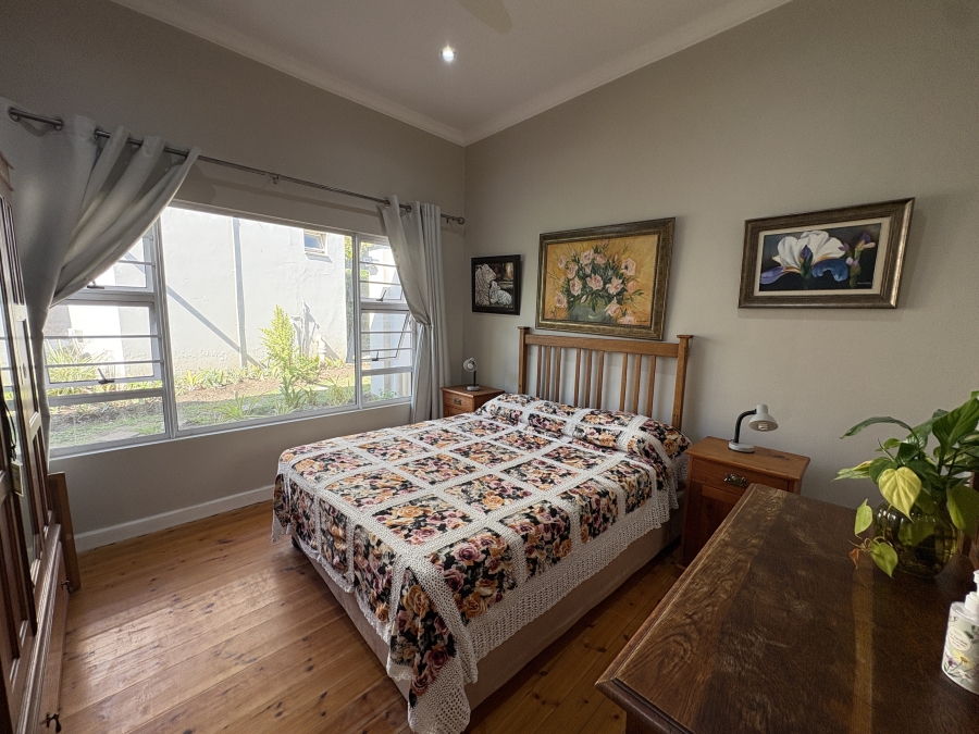 4 Bedroom Property for Sale in Nahoon Beach Eastern Cape